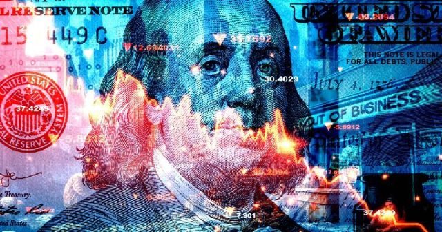 SurvivingtheFinancialStorm3AEssentialTipsforEconomicHardTimes